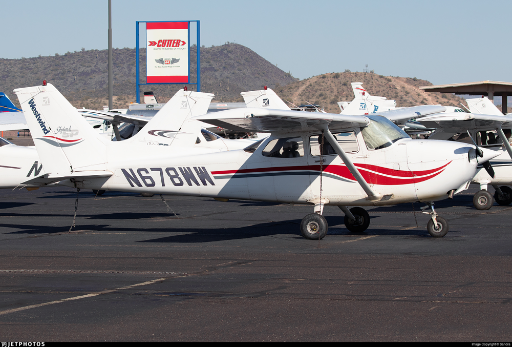 N678WW Cessna 172S